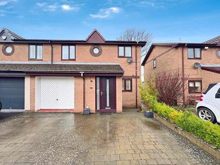 3 Bedroom Semi Detached House For Sale In Beech Grove Court, Ryton, NE40