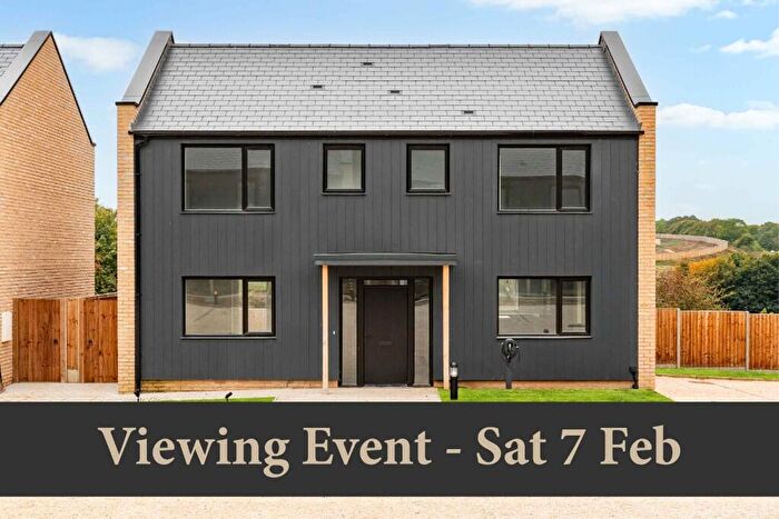 4 Bedroom Detached House For Sale In Farnham Road, Bishop's Stortford, Hertfordshire, CM23