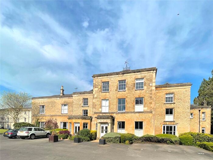 2 Bedroom Apartment To Rent In Chesterton House, Viners Close, Cirencester, GL7