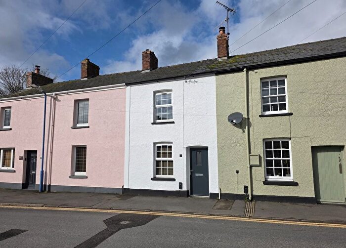 1 Bedroom Terraced House For Sale In Baker Street, Abergavenny, NP7
