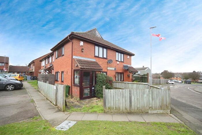 1 Bedroom Cluster House For Sale In Thorntondale, Luton, LU4