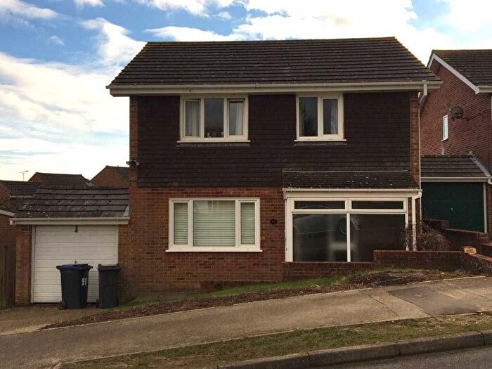 6 Bedroom Detached House To Rent In Headcorn Drive, Canterbury, CT2