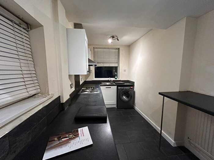 2 Bedroom Property To Rent In Sterland Street, Chesterfield, S40