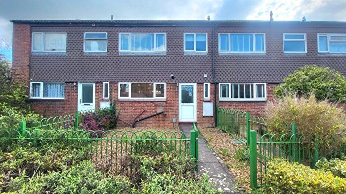 3 Bedroom Terraced House For Sale In Fellowes Gardens, Fletton, Peterborough, PE2