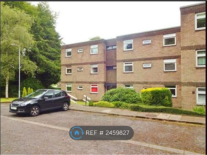 2 Bedroom Flat To Rent In Marion Court, Cardiff, CF14
