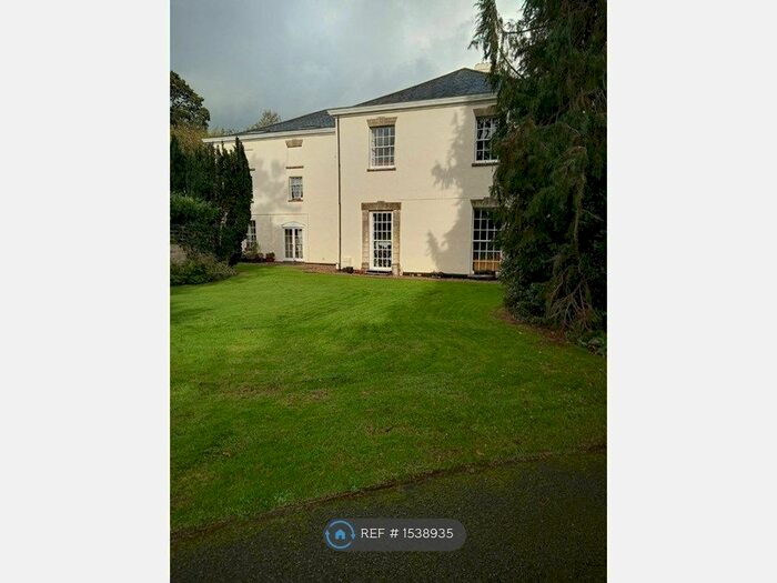1 Bedroom Flat To Rent In The Priory, Wellington, TA21