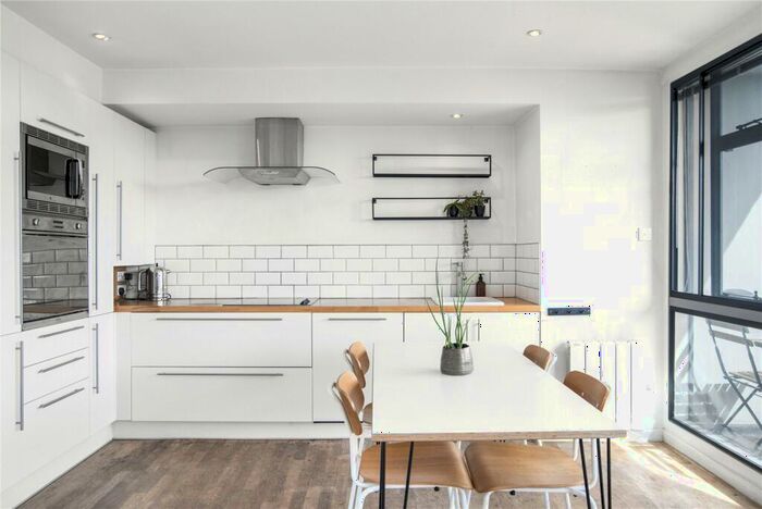 2 Bedroom Apartment To Rent In Claredale Street, Cambridge Heath, London, E2