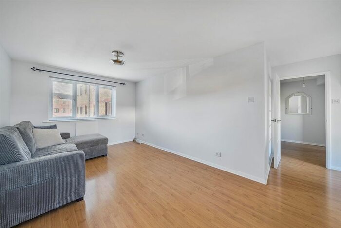 1 Bedroom Flat To Rent In Myers Lane, South Bermondsey, SE14