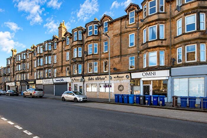 3 Bedroom Flat To Rent In Glasgow Road, Dumbarton, G82