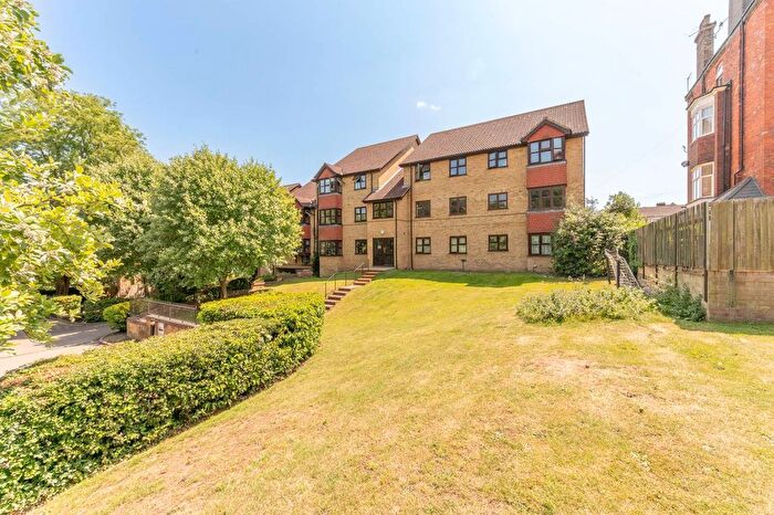 1 Bedroom Flat For Sale In Keepers Court, South Croydon, CR2