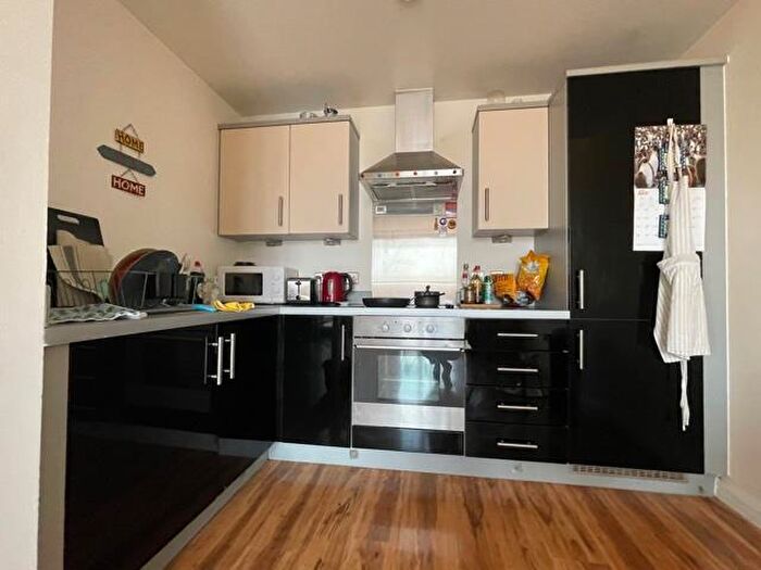 1 Bedroom Apartment To Rent In Bromsgrove Street, Birmingham, B5
