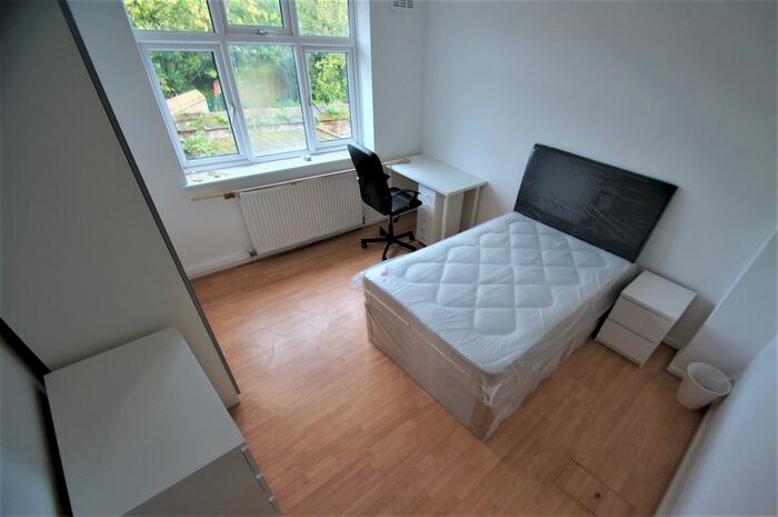 3 Bedroom Terraced House To Rent In Terry Road, Coventry, CV1