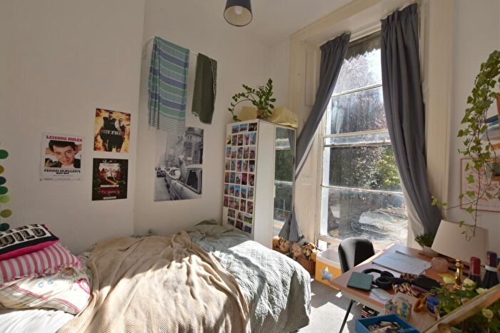 10 Bedroom Terraced House To Rent In Tyndalls Park Road, Lower Maisonette, Clifton, Bristol, BS8