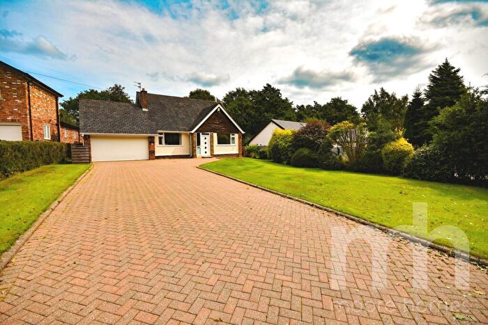 4 Bedroom Detached House For Sale In Green Lane, Poynton, SK12