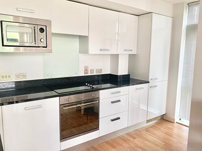 2 Bedroom Property To Rent In Carlin House, Nottingham, NG9