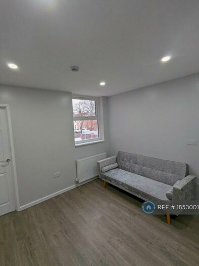 1 Bedroom Flat To Rent In Red Lane, Coventry, CV6