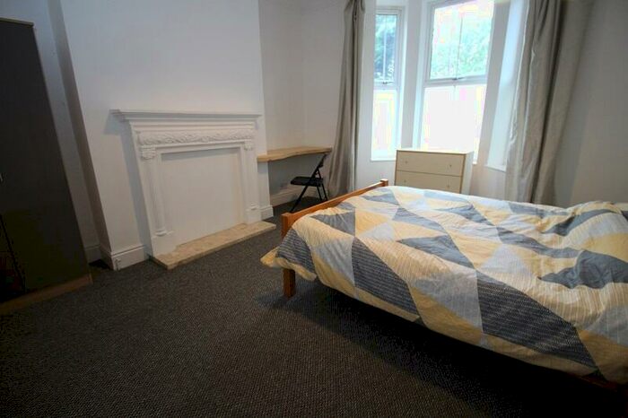 6 Bedroom House To Rent In Ashlin Grove, Lincoln, Lincolnshire, LN1