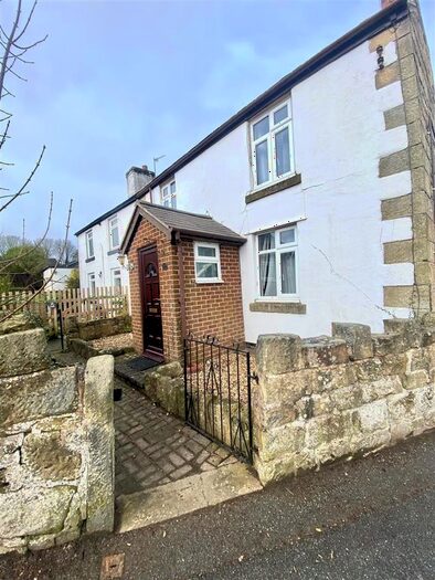 2 Bedroom Cottage To Rent In Heol Llewelyn, Coedpoeth, Wrexham, LL11