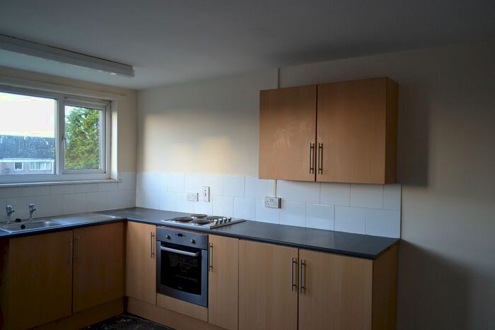 3 Bedroom Terraced House To Rent In Willowfield, Telford TF7