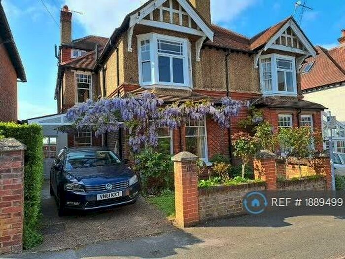 5 Bedroom Semi-Detached House To Rent In Mareschal Road, Guildford, GU2