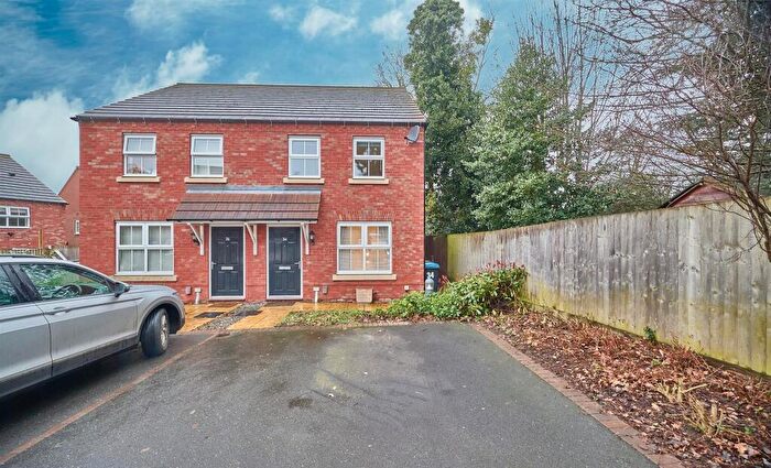 2 Bedroom Semi-Detached House For Sale In Kensington Avenue, Burbage, Hinckley, LE10