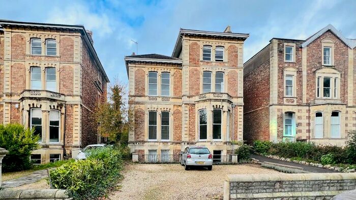 3 Bedroom Flat To Rent In Apsley Road, Clifton, Bristol, BS8