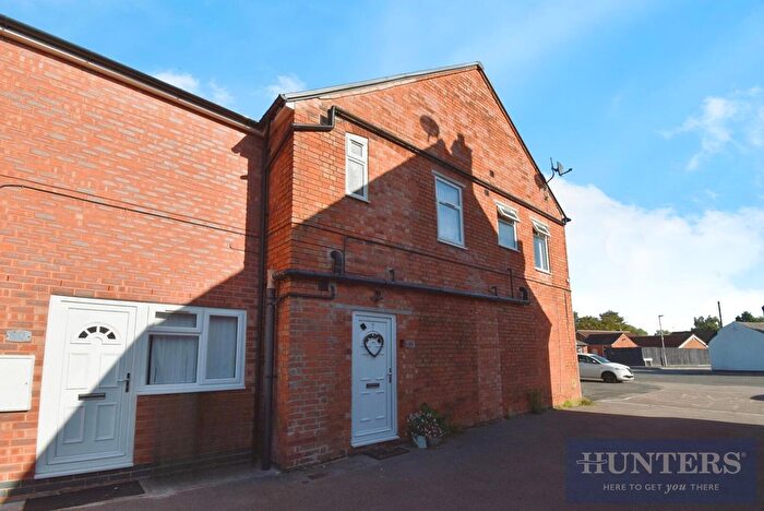 1 Bedroom Flat To Rent In Hallam Close, Littlethorpe, LE19