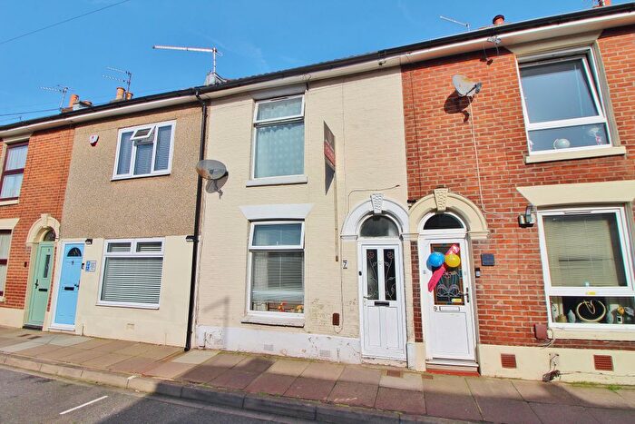 3 Bedroom Terraced House For Sale In Alver Road, Fratton, PO1