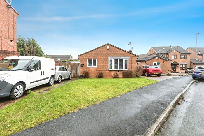 3 Bedroom Detached Bungalow For Sale In Sandford Road, South Elmsall, Pontefract, WF9