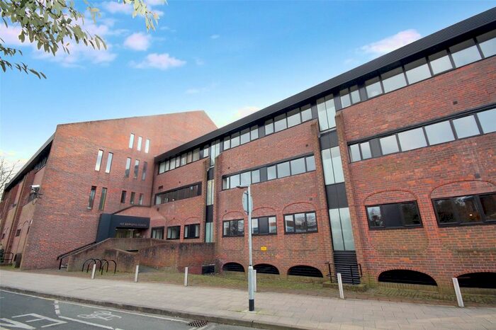Studio To Rent In St Edmund House, Rope Walk, Ipswich, Suffolk, IP4