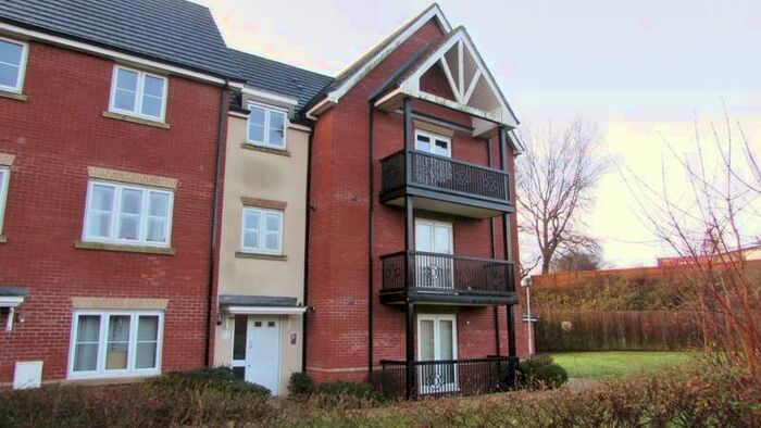 2 Bedroom House To Rent In Worsdell Close Ipswich, IP2