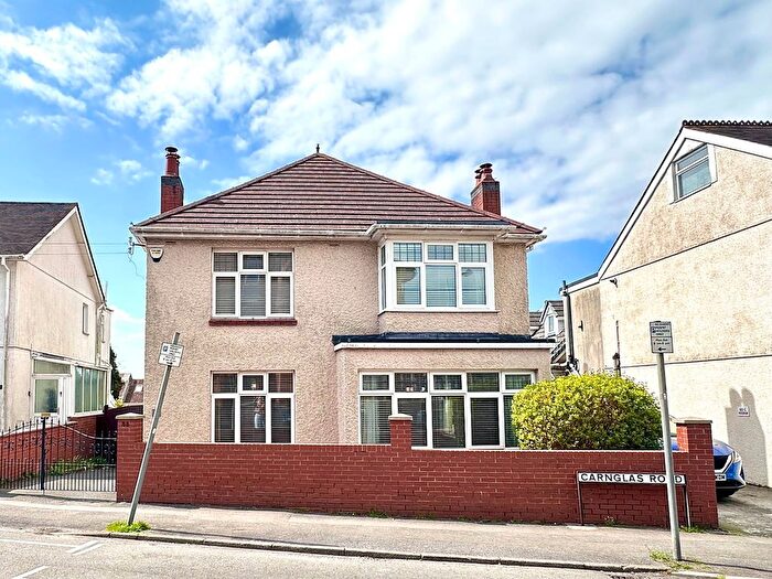 4 Bedroom Detached House For Sale In Carnglas Road, Sketty, Swansea, SA2
