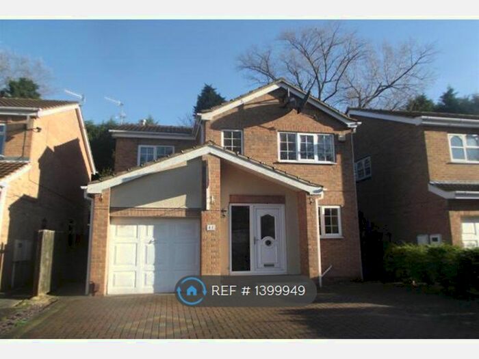 4 Bedroom Detached House To Rent In Camelot Avenue, Nottingham, NG5