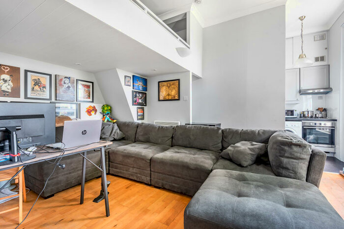 Apartment To Rent In Lee Terrace, Blackheath, London, SE3