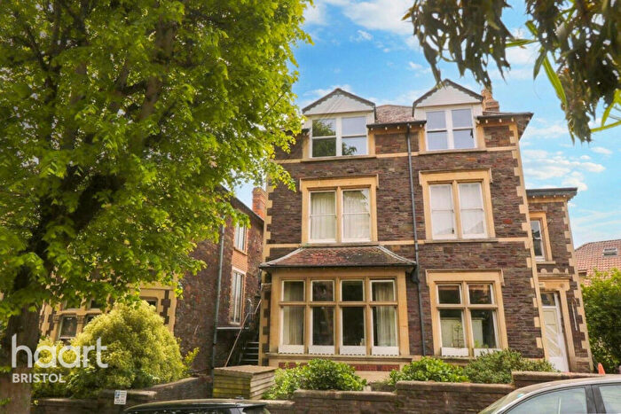 3 Bedroom Apartment To Rent In Clarendon Road, Bristol, BS6