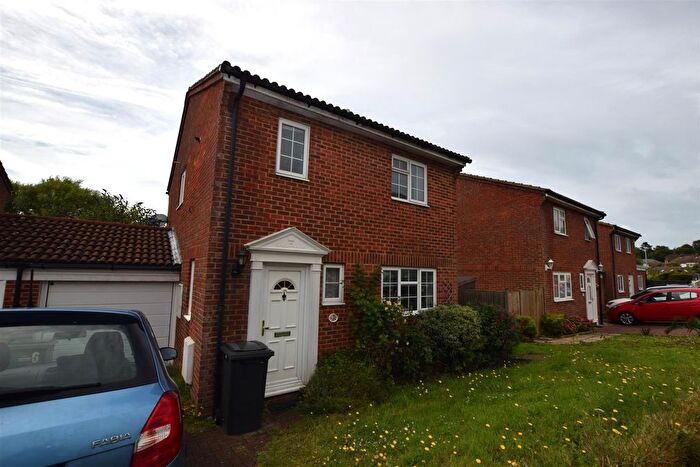 3 Bedroom Detached House To Rent In Sandwich Drive, St. Leonards-On-Sea, TN38