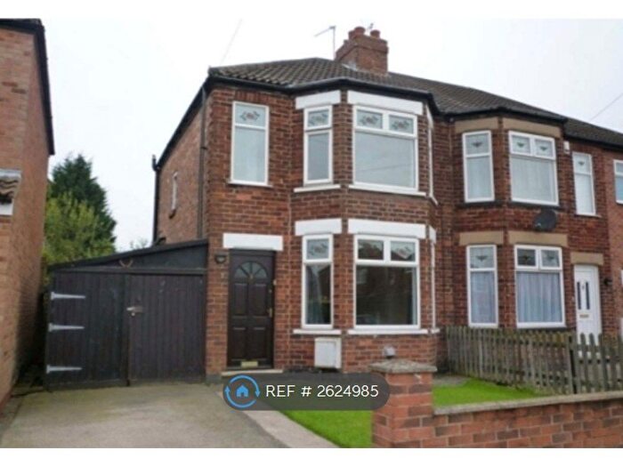 2 Bedroom Semi-Detached House To Rent In Tang Hall, York, YO10