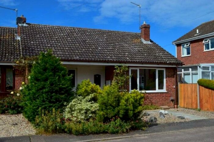 2 Bedroom Bungalow To Rent In Acle, NR13