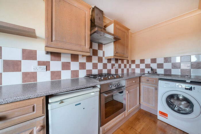 1 Bedroom Apartment For Sale In Eastdown Park, London, SE13