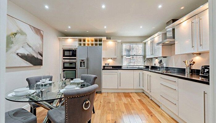 1 Bedroom Flat To Rent In Grosvenor Hill, London, W1K