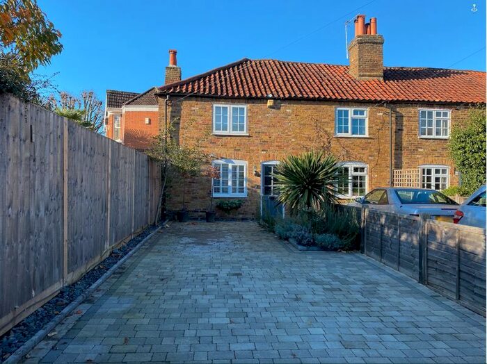 2 Bedroom Terraced House To Rent In Bell Cottage, Bell Road, East Molesey, KT8