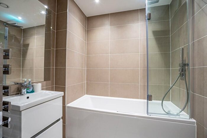 1 Bedroom Flat For Sale In Clock Tower Way, York, YO23