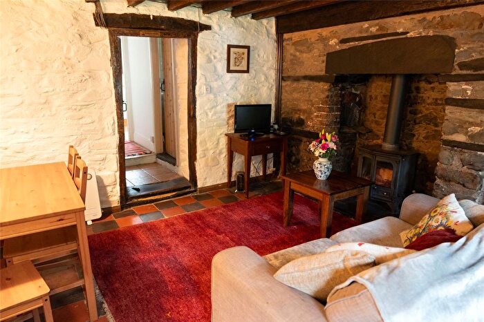 1 Bedroom End Of Terrace House For Sale In The Terrace, Commins Coch, Machynlleth, Powys, SY20