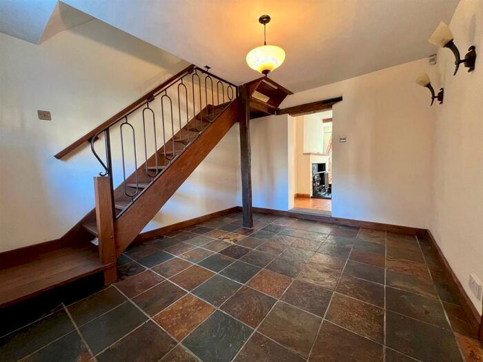 2 Bedroom Cottage To Rent In Tricklebrook Cottage, Marple Bridge, SK6