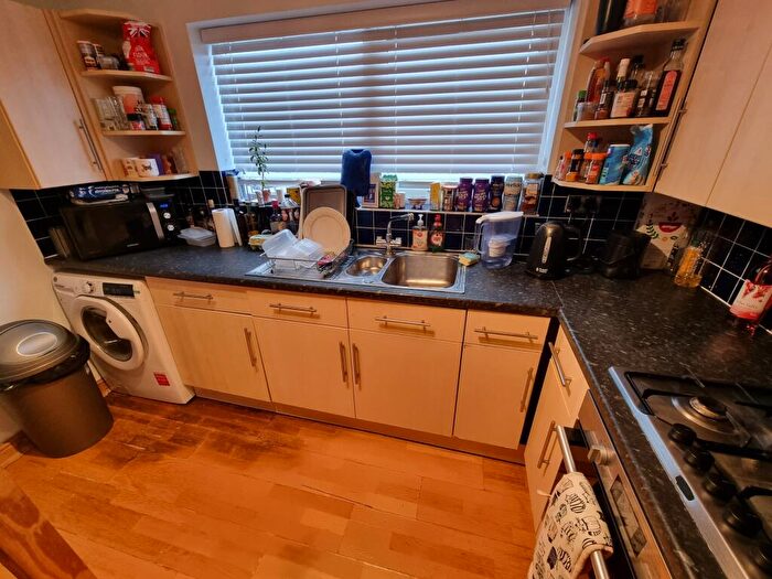3 Bedroom Flat To Rent In Crocodile Court, Ely Street, Norwich, Norfolk, , United Kingdom, NR2