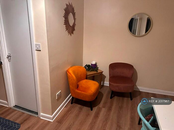 1 Bedroom Flat To Rent In London, London, N8