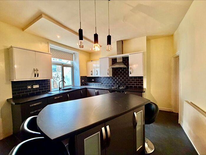 2 Bedroom Terraced House To Rent In Rosegrove Lane, Burnley, BB12