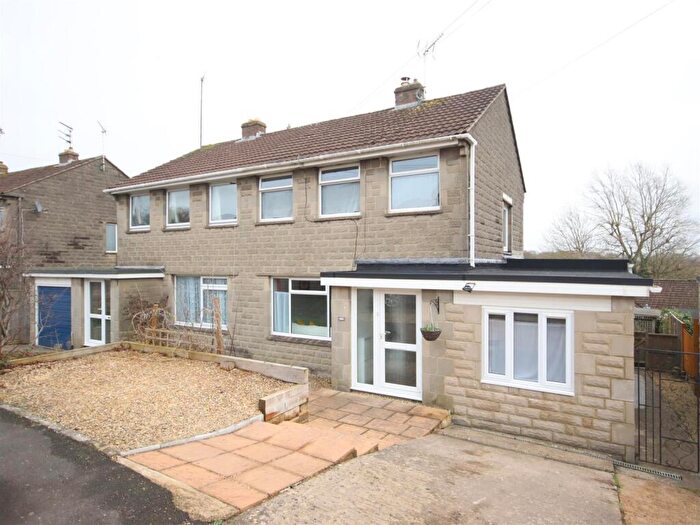 3 Bedroom Semi-Detached House For Sale In Martins Close, Chippenham, SN15