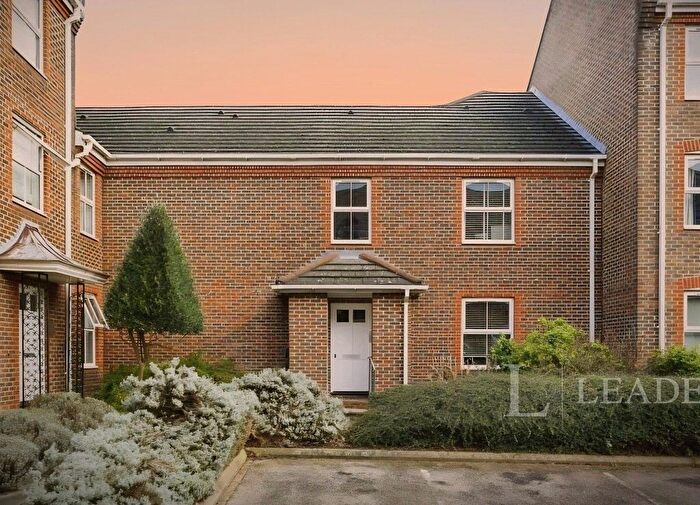 Studio For Sale In Paxton Road, London, SE23