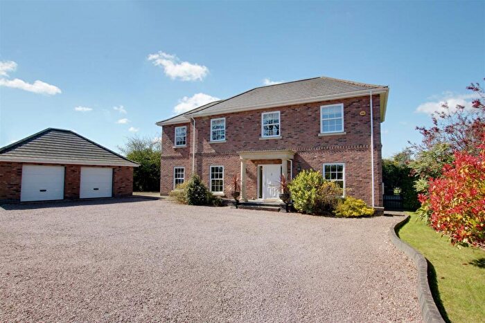 4 Bedroom Detached House For Sale In Main Road, Maltby Le Marsh, Alford, LN13